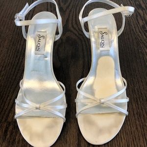 Wedding Shoes by Salon Shoes with Box